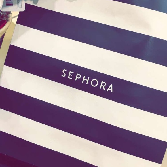 Meet your Posher, Jenny - Picture 6 of 8